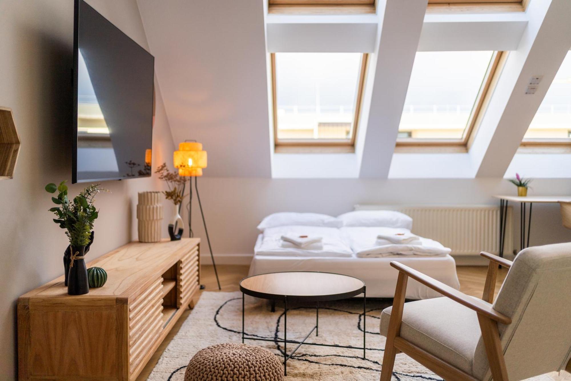 Myflat - Bright Apartment Near Central Station Wien Eksteriør billede